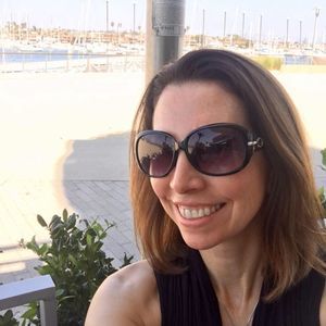 Meet your Posher, Jj